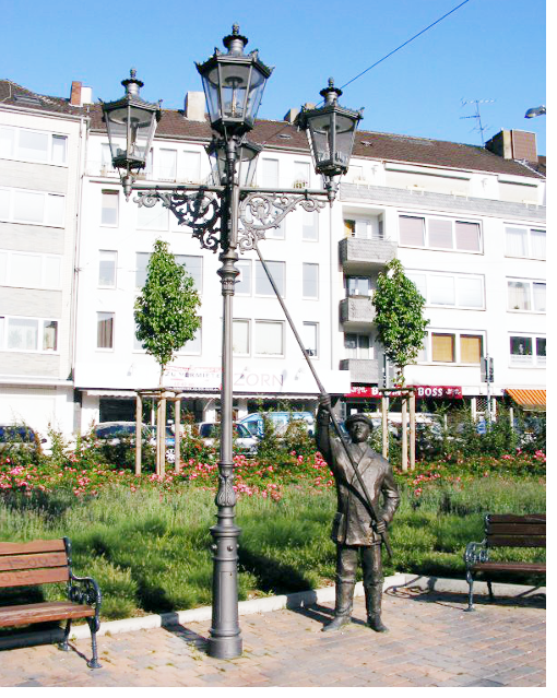 Sculpture Lantern Man